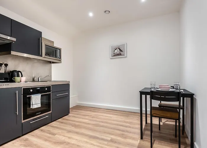 Charming Studio Apartment In Central Sheffield