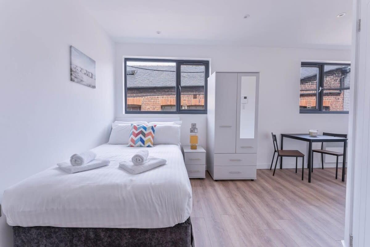 Charming In Apartment Sheffield
